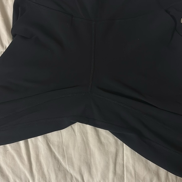 EUC Lululemon Align Wide Leg High-Rise Pant 31" -  Size 6 Black - Picture 4 of 7